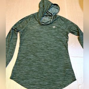 Ariat tek heat series top